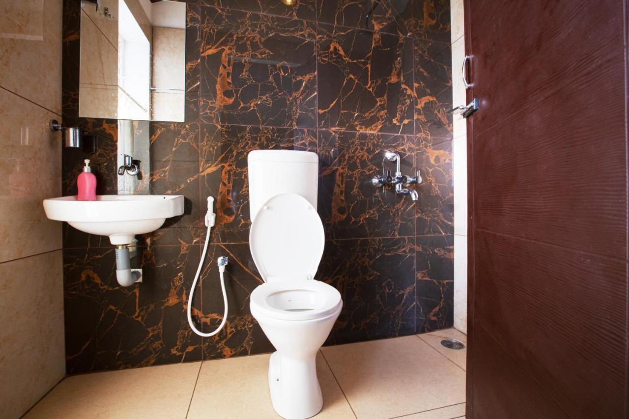 Sarvam Serviced Apartment Kojambuttúr Kültér fotó